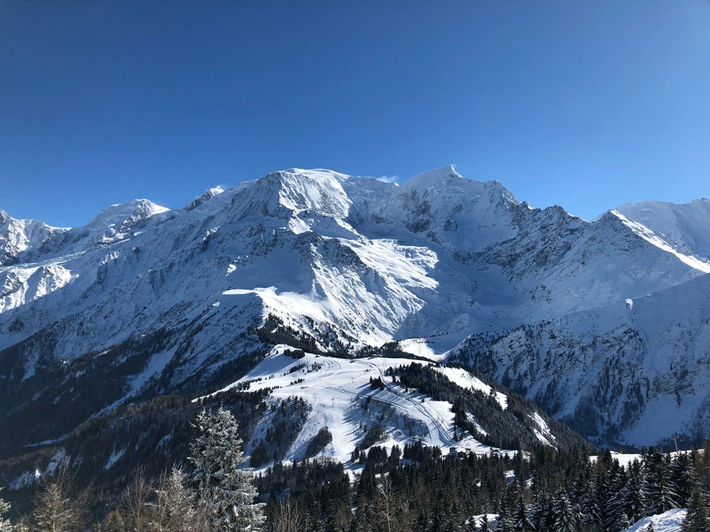 Mont Blanc - najwyższy szczyt Alp