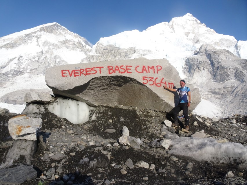 Monika Witkowska w bazie pod Everestem i Lhotse.